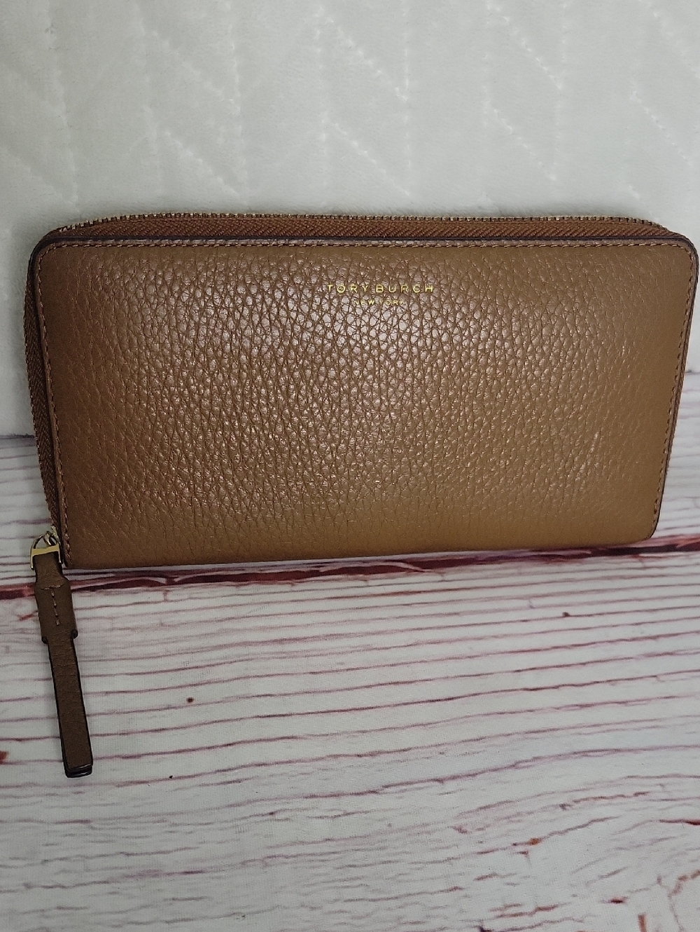 Tory Burch Pebble Grained Tan Leather Zip AROUND Wallet